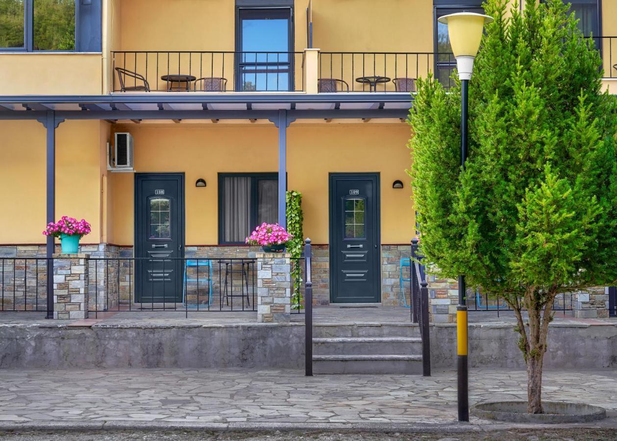 River Side Rooms Ελασσόνα Εξωτερικό φωτογραφία
