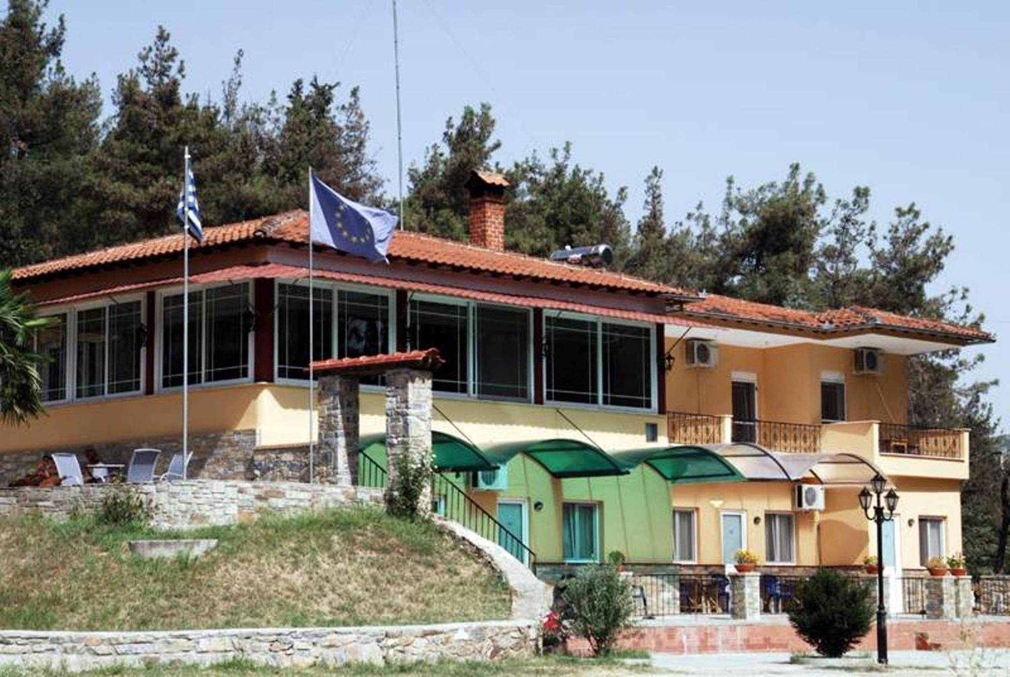 River Side Rooms Ελασσόνα Εξωτερικό φωτογραφία