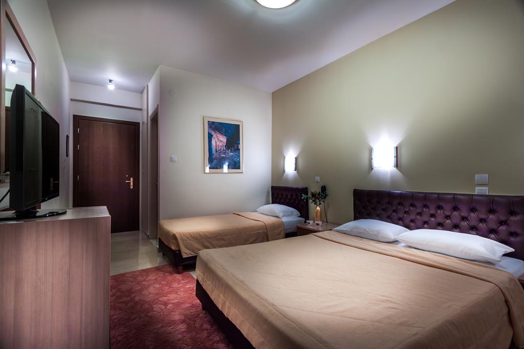 River Side Rooms Ελασσόνα Δωμάτιο φωτογραφία